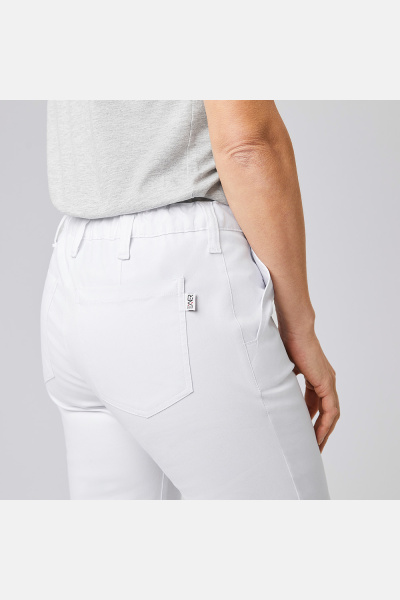 Damen-5-Pocket Hose Rilena aus Mischgewebe, Farbe: weiß, Größe: 34