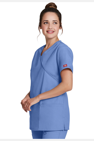 Damenkasack DKE632 von Dickies, Farbe: hellblau, Größe: S