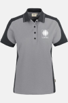 Caritas Poloshirt Manuela, tailliert geschnitten, Farbe: grau, Größe: XS mit Druck des Logos der Caritas auf der Brust