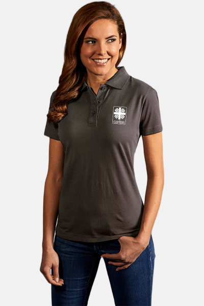Caritas Jersey Polo Edria, tailliert geschnitten, Farbe: charcoal, Größe: S mit Druck des Logos der Caritas auf der Brust