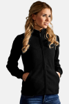 Caritas Fleecejacke Nadja , tailliert geschnitten, Farbe: schwarz, Größe: XS mit Stick des Logos der Caritas auf der Brust