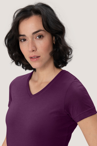 T-Shirt Arlisa, tailliert geschnitten, Farbe: aubergine, Größe: XS